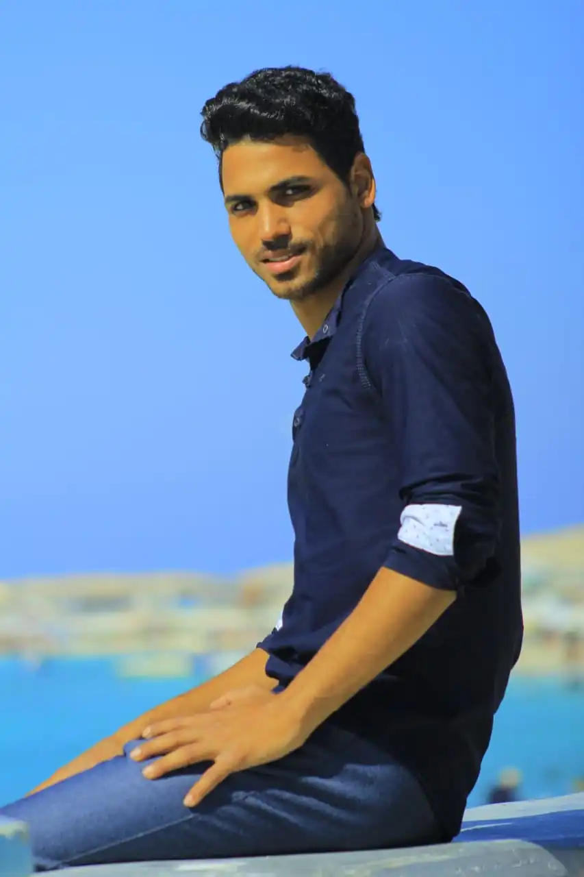 Két marcipán szívet kérek: egyet a férjemnek, egyet a szeretőmnek-WhatsApp kép . .